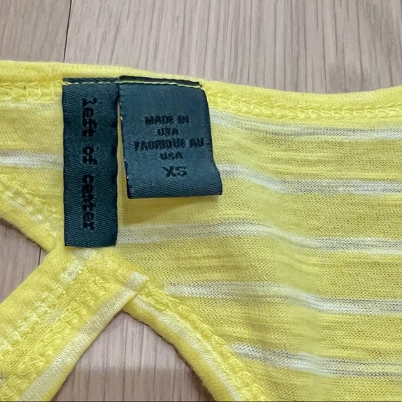 Anthropologie Left of Center Cutout Key Hole Open Back Tee Shirt Top Yellow XS - Picture 6 of 10